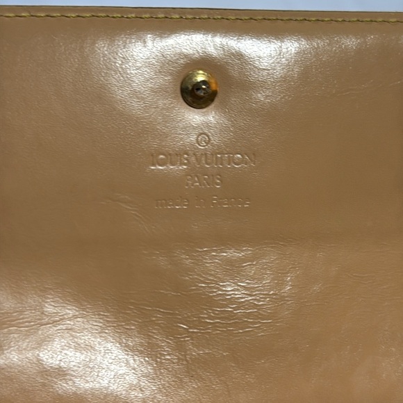 LOUIS VUITTON TASHAKI MURAKAMI TRIFOLD  LONG WALLET  🔥🔥 - Picture 7 of 12